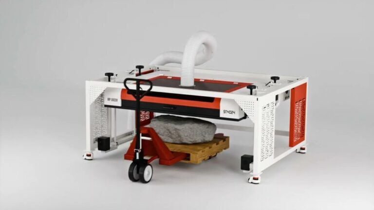 AP Lazer® SN4836LR in low rider mode, the machine top can move precisely to the stone surface.