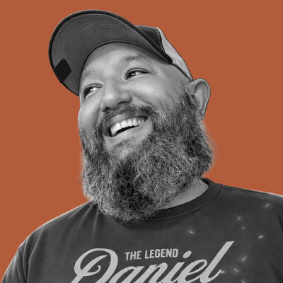 daniel-harster_alive-pixel-creates_lazercon-2026-headshot